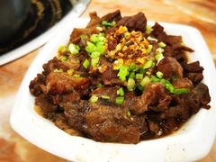 -壮雄牛屠牛肉店(两英店)