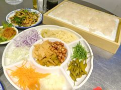 -渔顺生·顺德鱼生·粥底火锅·桑拿鸡(渔人码头店)