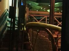 露天位-山色柴火烤披萨·原切牛扒
