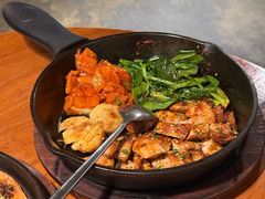 JEJU银鱼酱铁锅猪颈肉-BELLOCO倍乐(静安店)