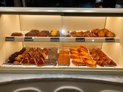 -HOT CRUSH趁热集合·现烤面包(环球港店)