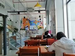 -上海市虹口区图书馆(曲阳分馆)