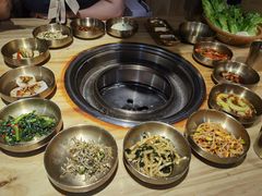 -绫罗岛海鲜私房菜(鸭绿江边店)