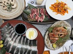 -草家酱蟹炭火烤肉店(珲春南路一店)