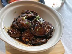 -八府香鸭·啫啫煲(华山路店)