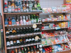 -全家便利店(秀沿路店)