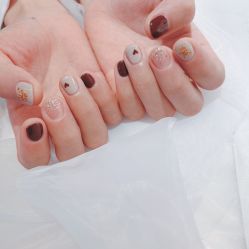 -米小兔美甲美睫