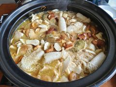 -宣威山野人家·云南菜·菌火锅(金碧店)