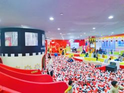 -哈尼鹿儿童乐园(长沙梅溪湖步步高店)