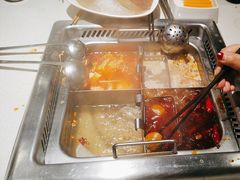 -海底捞火锅鲜切牛肉主题店(长寿路店)