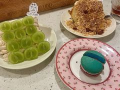 -C.Y Cafe