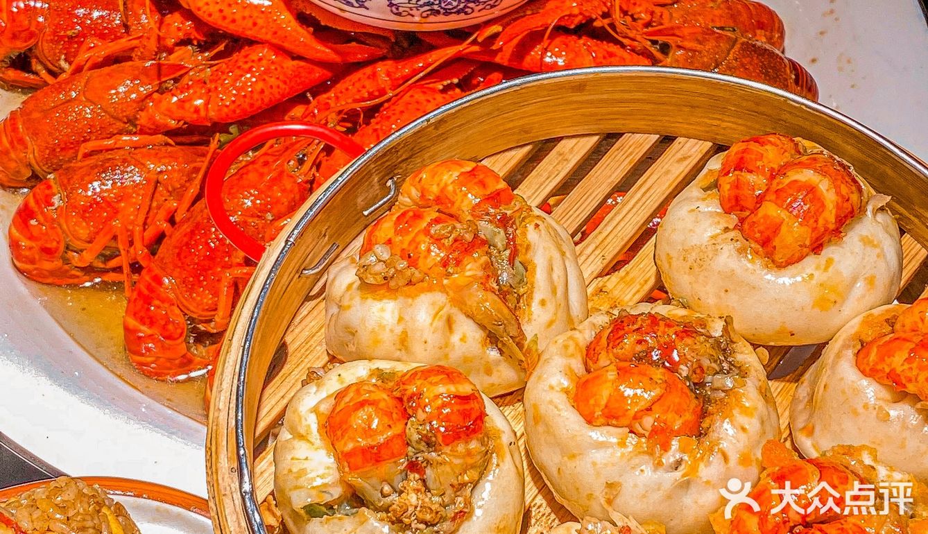 天天排队👭西湖边ju🔥小龙虾🦞新品绝了呀