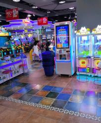 -菲菲羊乐园(临平银泰城店)