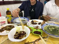 -老舅老蒙肉饼非遗店(一店)