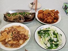 -天鹅到家·保姆月嫂育儿嫂(蔚蓝海岸店)
