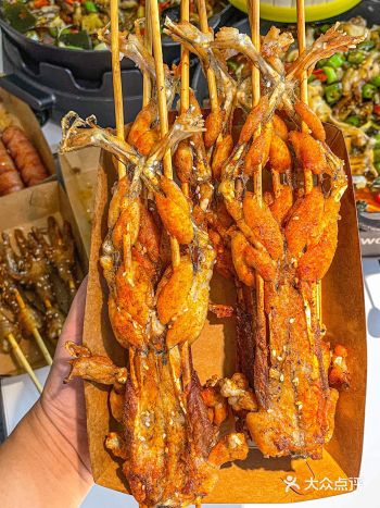 坐标南京，18r一只的巨大烤蛙真的会爱！！