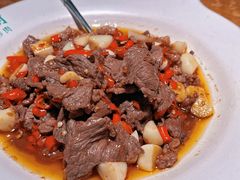 -费大厨辣椒炒肉(万家丽一店)