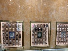 -亨得利名表服务中心(上海湾店)