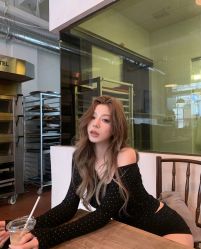 -Hello Lady发型设计