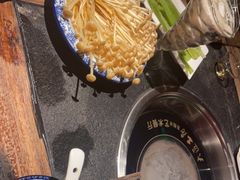 -大匠工房古船木艺术餐厅·猪肚鸡专门店(长白仙岛店)