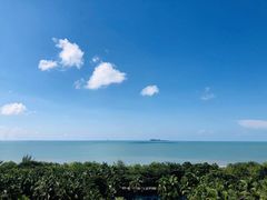 -三亚湾海居铂尔曼度假酒店