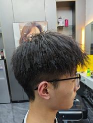 -米可造型烫发染发
