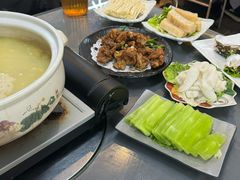 -金龙·打边炉(南京西路店)