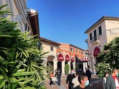 -佛罗伦萨小镇广佛名品奥特莱斯(疏港路店)