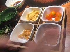 -花菇朵·云山雀 ll 野生菌锅·野果酸汤·精品滇菜(万柳店)