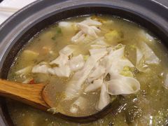 -周鱼小馆石锅酸菜鱼(活力汇店)