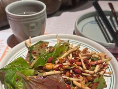 -云海肴·汽锅鸡·云南代表菜(天山百盛优客店)
