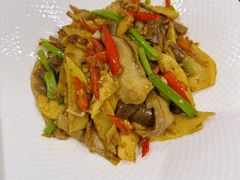 -浦江悦(陆家嘴保利广场店)