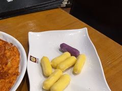 -喇喇排骨火锅·传统韩式脊骨汤(望京西园总店)