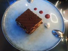 -LES ELITES 英集荟(南京西路店)