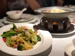 椰油黑松露炒有机杂菜-闻见中国海南菜(K11店)