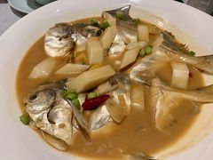 家烧白扁中鲳鱼-甬府小鲜(万象城店)
