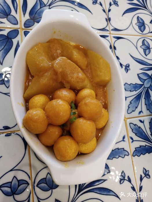 澳门街头咖喱鱼蛋