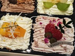 -山与蓝·轻糖鲜果蛋糕(勒泰店)