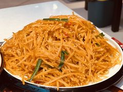 -辣小妮de川菜馆(红旗Mall店)
