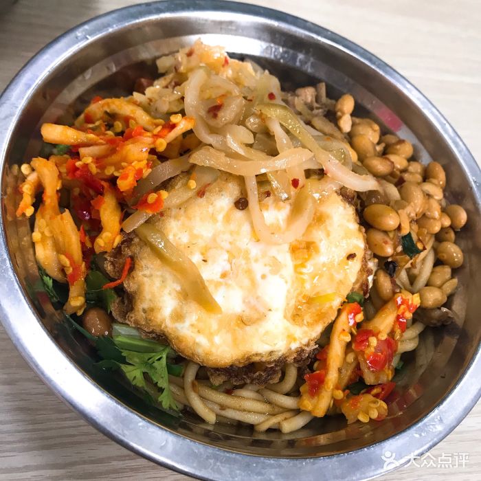 正宗桂林特色卤粉排骨卤粉图片