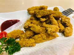 -佰搭果·广式茶餐厅(西华路店)