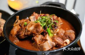 Red Wine Braised Oxtail