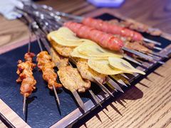 -以串成名·音乐烤吧(曹路恒越荣欣店)
