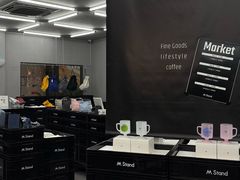 -M Stand(西安大悦城店)