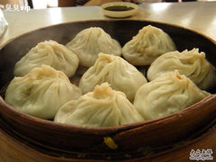 老鸿兴苏州汤包馆(乳山店)-小梅园饭堂(东方路店)