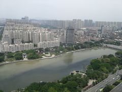 -荣誉国际酒店-云顶旋转餐厅
