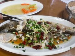 -贾老板缸肉馆(潮韵街店)