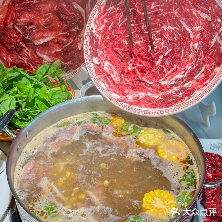 他们家的牛肉是秦川牛每天屠场送过来的