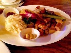 iphone_upload_pic-宝莱纳啤酒花园餐厅PAULANER BRAUHAUS Nanjing(广州路店)