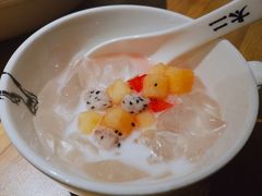 现任椰奶冰粉-太二酸菜鱼(正大广场店)